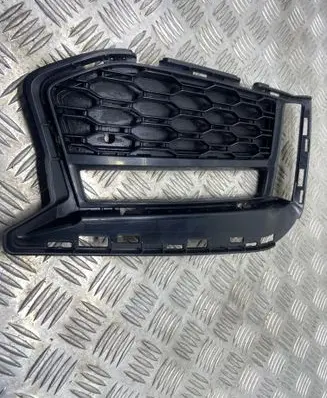 BMW 5 G30 G31 Front bumper lower grill 15067810 8064964