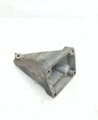 Mercedes-Benz E W210 Engine mounting bracket A6112230804