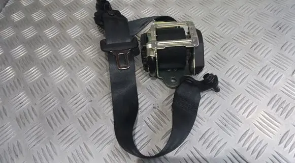 Volvo XC90 Rear seatbelt buckle 