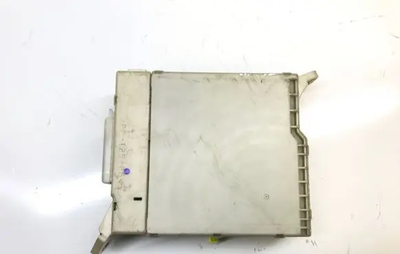Lexus IS 220D-250-350 Fuse box set 8273053050 7K091178 710091005