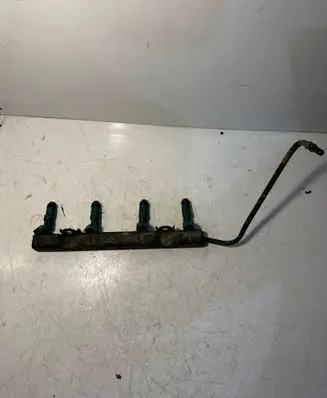 Toyota Prius (NHW20) Fuel injectors set 