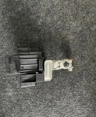 Toyota Prius (XW20) Battery relay fuse 3483