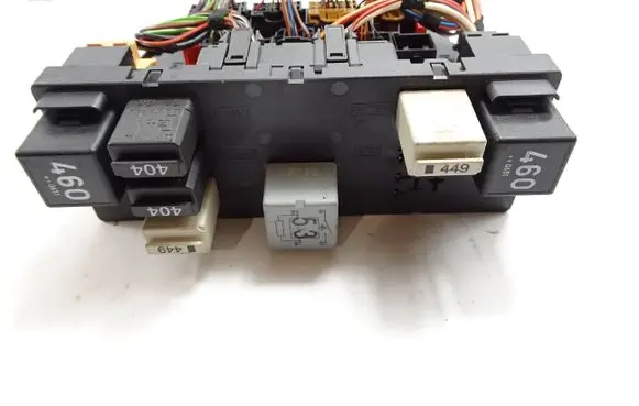 Volkswagen Golf V Comfort/convenience module 3C0937049E H37S1002 F005V00526
