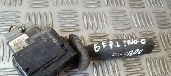 Citroen Berlingo Wiper control stalk 96049597ZL 33779502