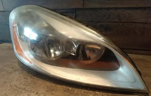 Volvo XC60 Headlight/headlamp 30763146