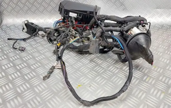 Volvo XC40 Engine installation wiring loom 31473880
