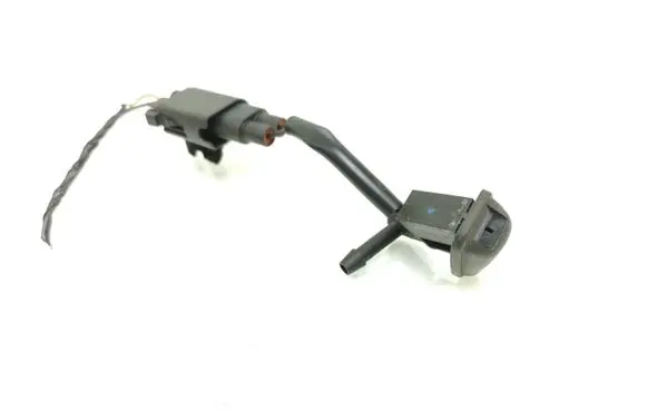 Ford Focus Windshield washer spray nozzle BM5117666