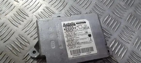 Renault Scenic II - Grand scenic II Airbag control unit/module 8200481139
