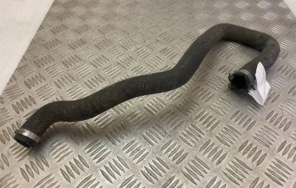 Land Rover Discovery 5 Engine coolant pipe/hose FK629F287CA