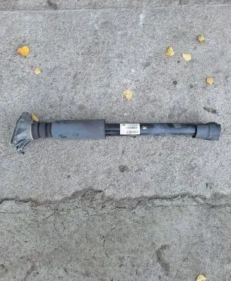 BMW X1 F48 F49 Rear shock absorber/damper 33526861670 6861670