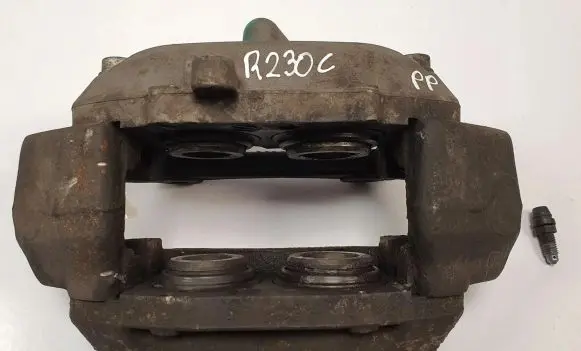 Mercedes-Benz SL R230 Front brake caliper
