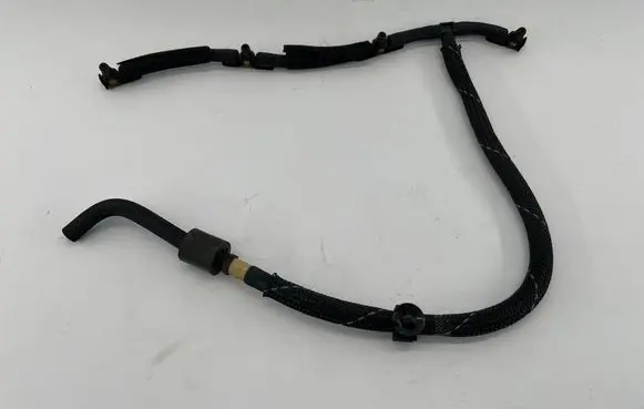 Audi A4 S4 B8 8K Fuel return line/hose 03L130235AE