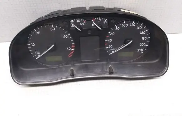 Volkswagen PASSAT B5 Speedometer (instrument cluster) 3B0919880D 88311274245