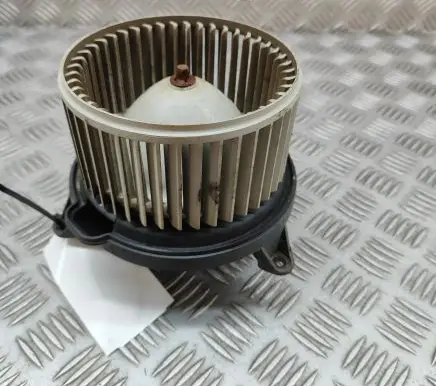 Nissan NP300 Heater fan/blower 5NEH19D583AB VP7NEH19805AA