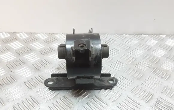 Honda Jazz Engine mount bracket