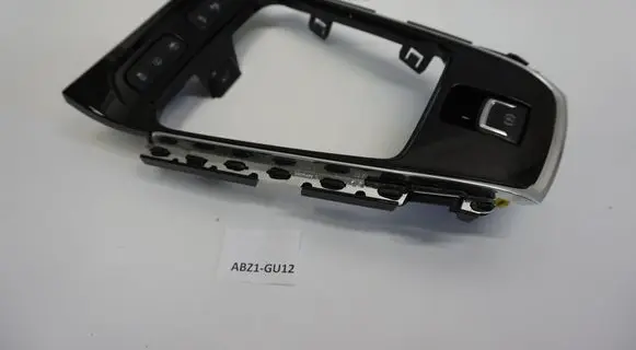 Opel Grandland X Other center console (tunnel) element YP00055677