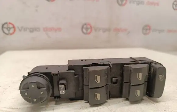 Citroen C4 II Electric window control switch 96657050zd