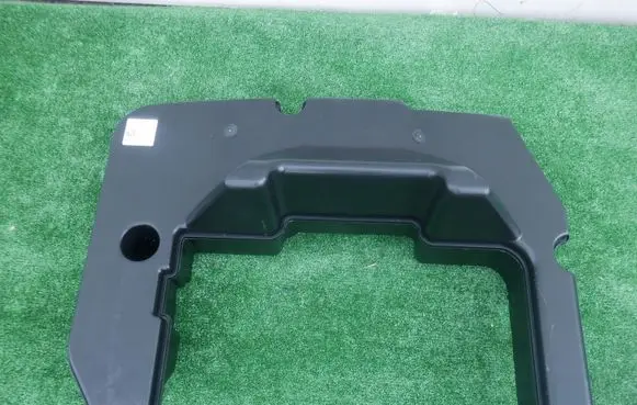 Audi S5 Subwoofer speaker 8K9035382B 000A3909 Z173315