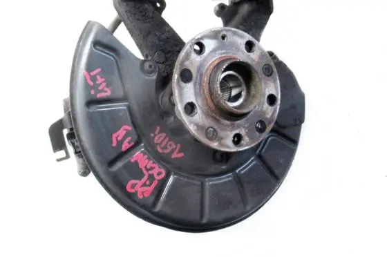 Skoda Octavia Mk2 (1Z) Front wheel hub spindle knuckle