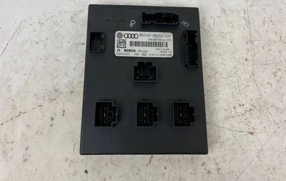 Audi RS5 Comfort/convenience module 8K0907063DJ