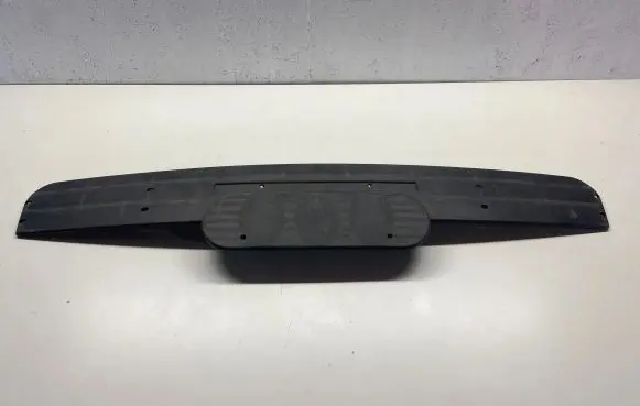 Audi A3 S3 A3 Sportback 8P Front bumper upper radiator grill 8P0853037 3U426