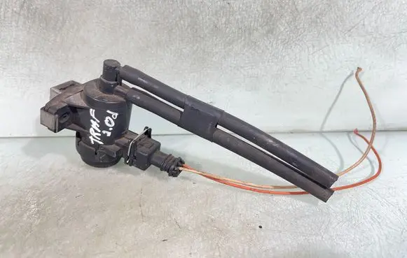 Renault Trafic II (X83) Turbo solenoid valve 8200015998 7700113071