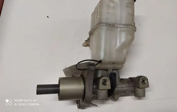 Peugeot 407 Master brake cylinder 9646980980