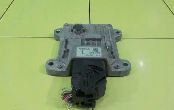 Nissan Juke I F15 Torque split ecu control unit/module 310361KA0D