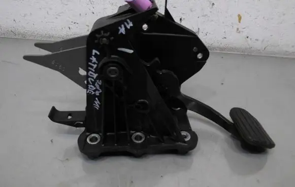 Clutch pedal