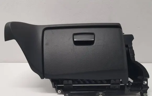 BMW 1 E81 E87 Glove box 698256313 7143413 696263203