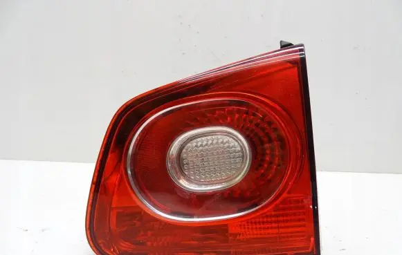 Volkswagen Tiguan Rear/tail lights 5N0945094C
