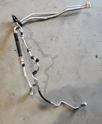 BMW 2 F46 Air conditioning (A/C) pipe/hose 9209724 9209721