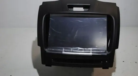 Isuzu D-Max Radio/CD/DVD/GPS head unit 8984877702