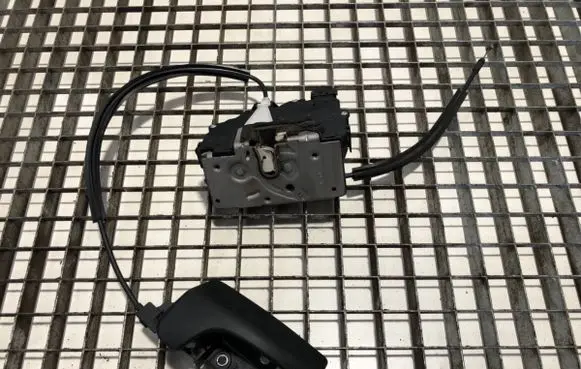 Front door lock