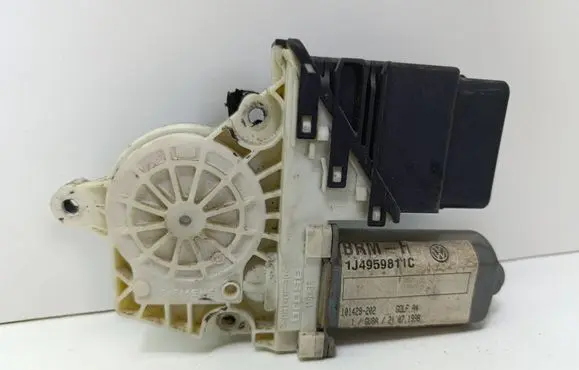 Volkswagen Golf IV Rear door window regulator motor 1J4959811C