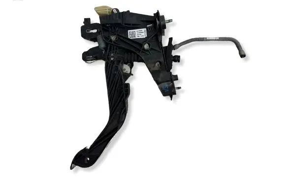 Opel Insignia B Brake pedal 662575039