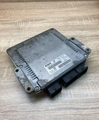 Peugeot 206 Engine control unit/module ECU 9654694380 0281011525