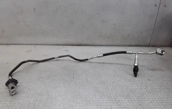 Porsche Cayenne (9PA) Air conditioning (A/C) pipe/hose 7L0820741D