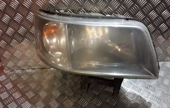 Volkswagen Transporter - Caravelle T5 Headlight/headlamp 1305235738