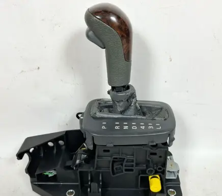 Gear shifter/selector
