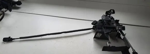 Ford Focus Front door lock