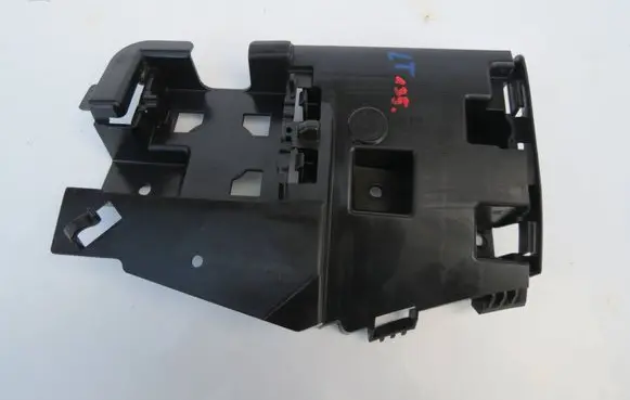 Volvo V60 Rear bumper mounting bracket 31352284