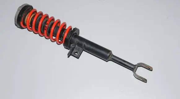 BMW 5 F10 F11 Front shock absorber with coil spring 6789403 31316789403 6795082