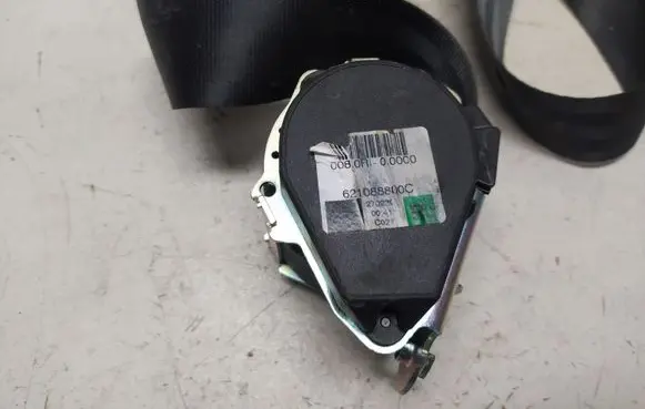 Dacia Logan II Front seatbelt 621088800C