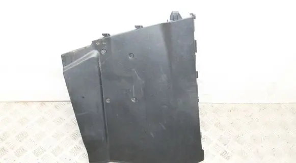 Lexus RX 330 - 350 - 400H Centre console side trim rear 589110E020