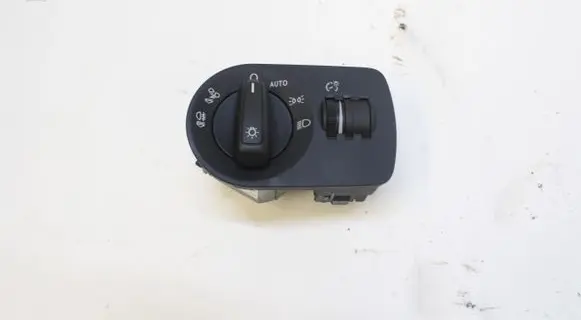 Audi Q3 8U Tailgate/trunk/boot open switch 8X1941531AM