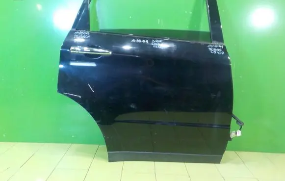 Subaru B9 Tribeca Rear door 14AB149 FD5BAA6156DA4C86A