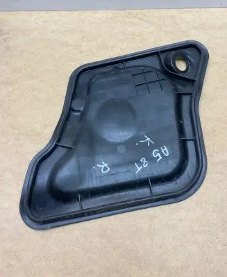 Audi A5 8T 8F Other front door trim element 8T0837915B