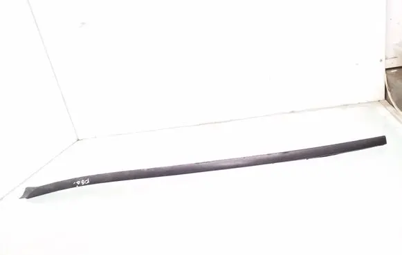 Seat Ibiza IV (6J,6P) Windshield trim 6J0854320A