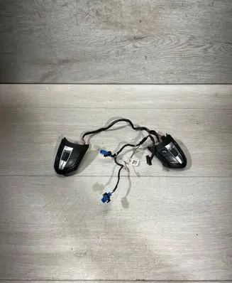 BMW 4 F32 F33 Steering wheel buttons/switches 7849407 1324711